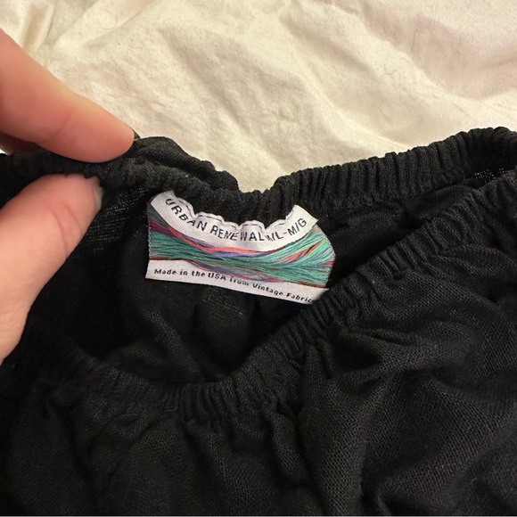 Black UO sustainably made bando tube top size M/L - Picture 2 of 2